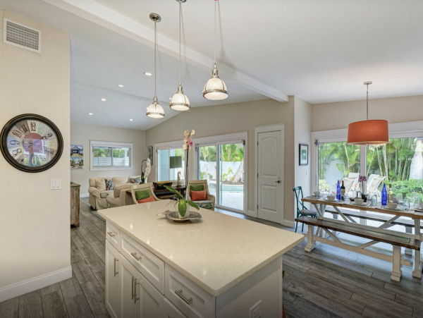Anna Maria Island Vacation Rentals - Florida Gulf Coast Beach Homes with Pool